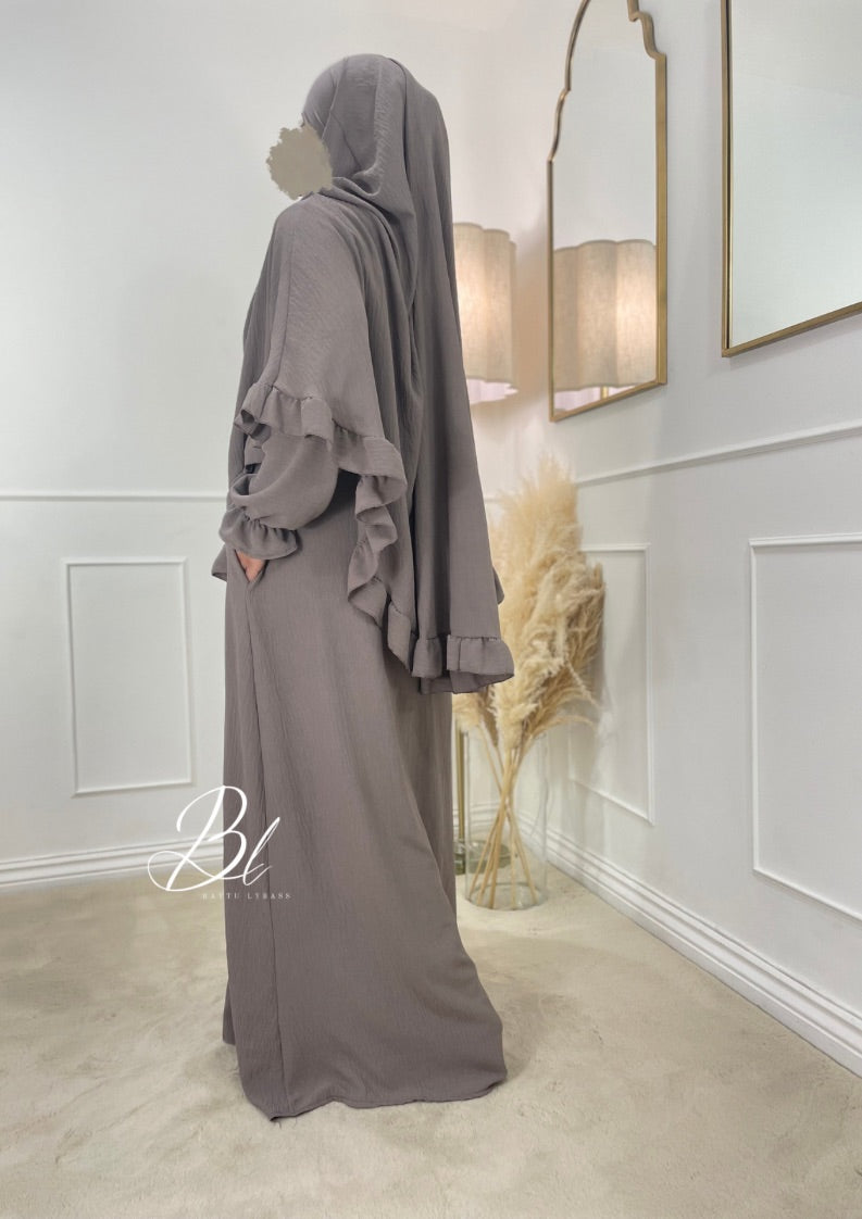 lana-prayer-set-abaya-khimar-for-wormen-taupe-baytu-lybass-1