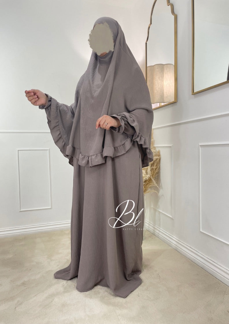 lana-prayer-set-abaya-khimar-for-wormen-taupe-baytu-lybass