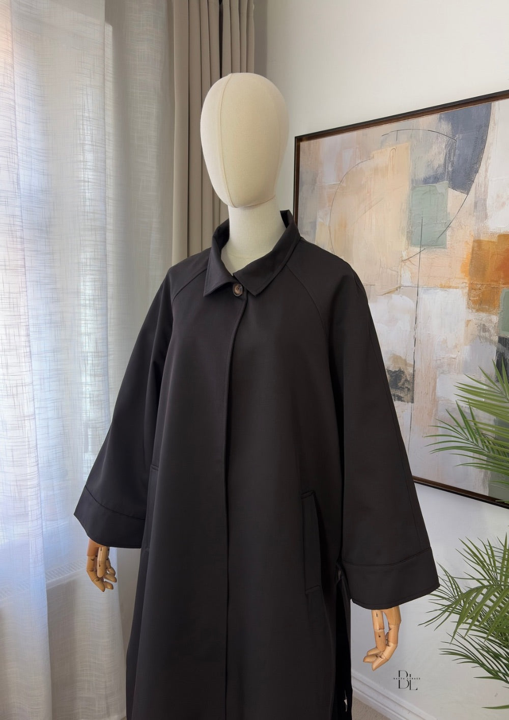 Premium Longline Trench Cape – Elegant Modest Autumn Outerwear