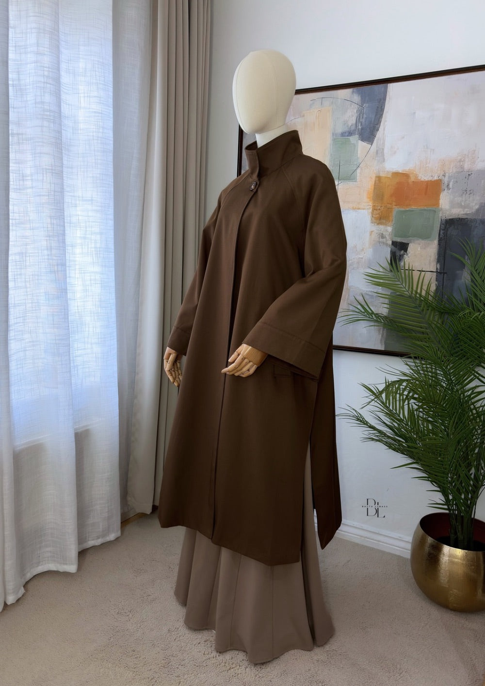 Premium Longline Trench Cape – Elegant Modest Autumn Outerwear