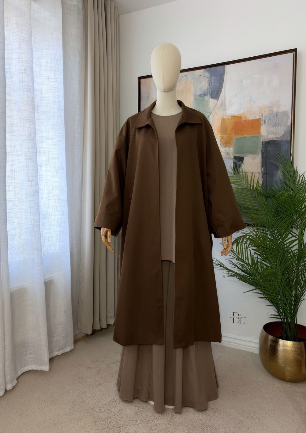 Premium Longline Trench Cape – Elegant Modest Autumn Outerwear