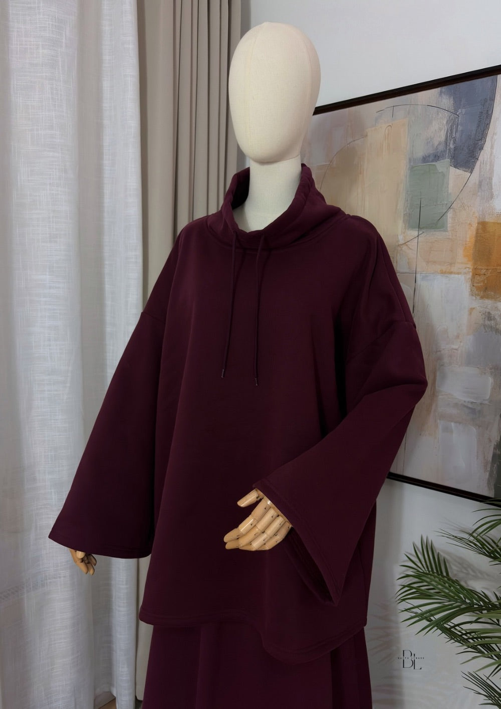 Women’s Oversized Funnel-Neck Fleece Sweatshirt – Flared Sleeves
