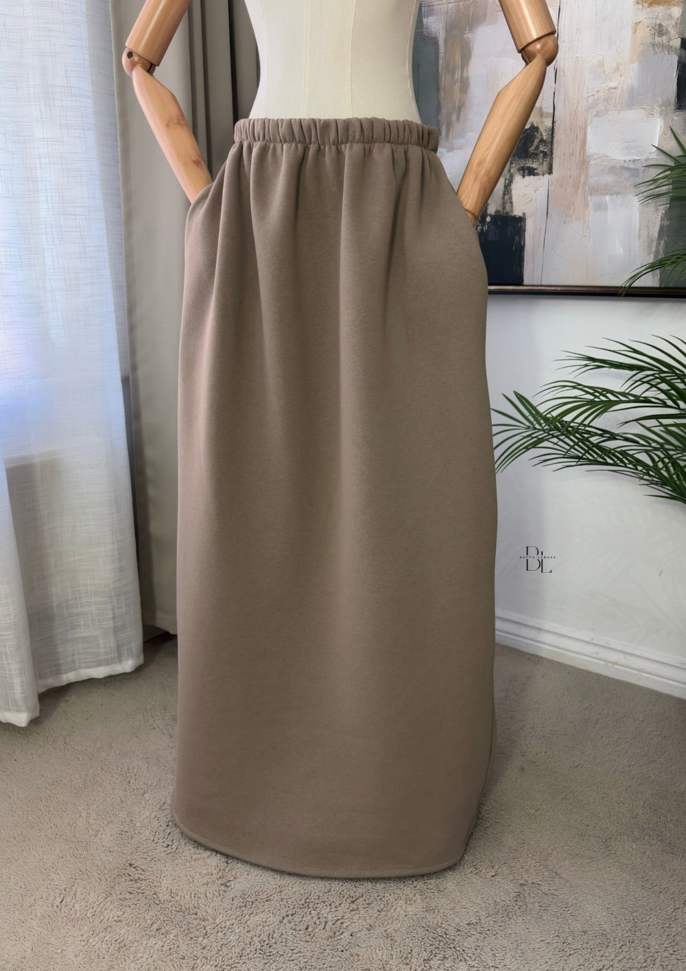 Premium Fleece-Lined Oversized Hooded Two-Piece Set – Modest Winter Jacket and Maxi Skirt
