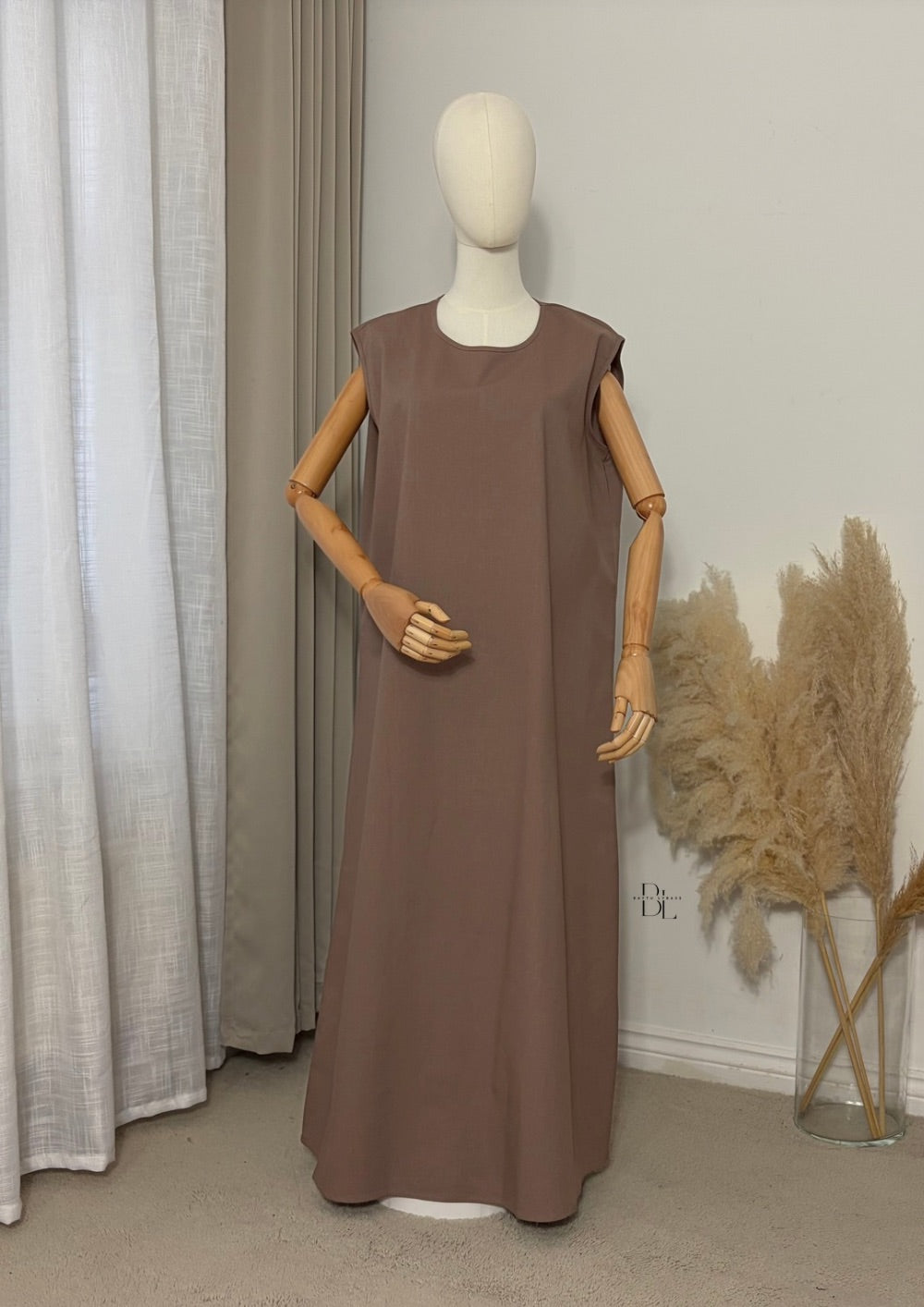 embroidered-kaftan-2-pieces-under-dress-open-abaya-set-mocha-cotton-linen-baytu-lybass-1