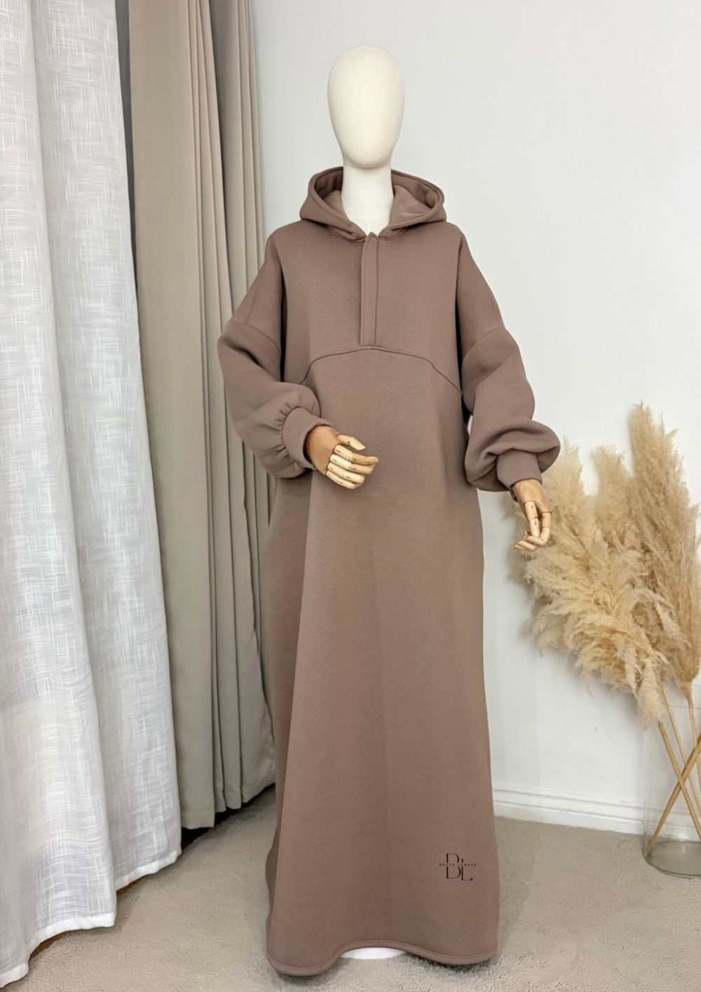 oversized-hooded-abaya-taupe-baytu-lybass
