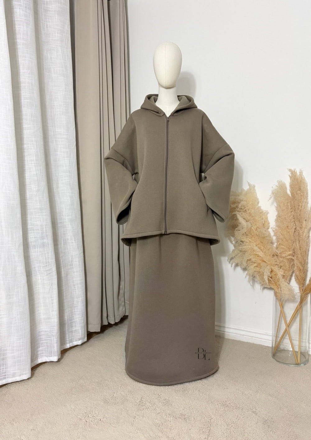 oversized-hooded-set-taupe-baytu-lybass-2