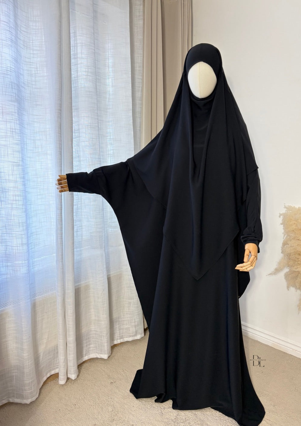 iman-set-2-pieces-abaya-butterfly-khimar-mediana-silk-black-baytu-lybass-5