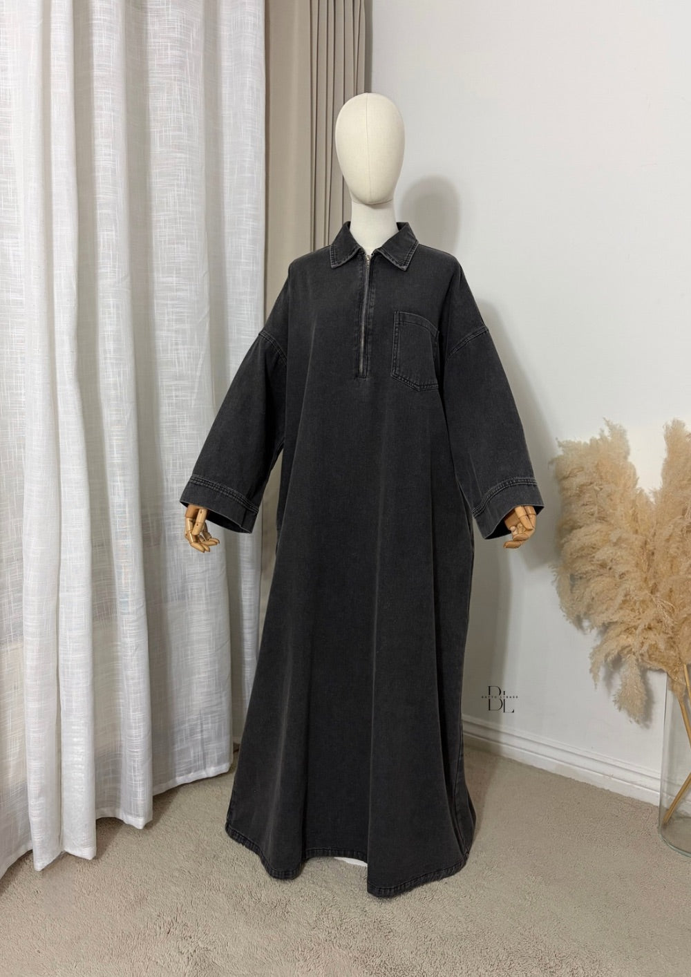 oversized-denim-black-abaya-100%-cotton-baytu-lybass-1