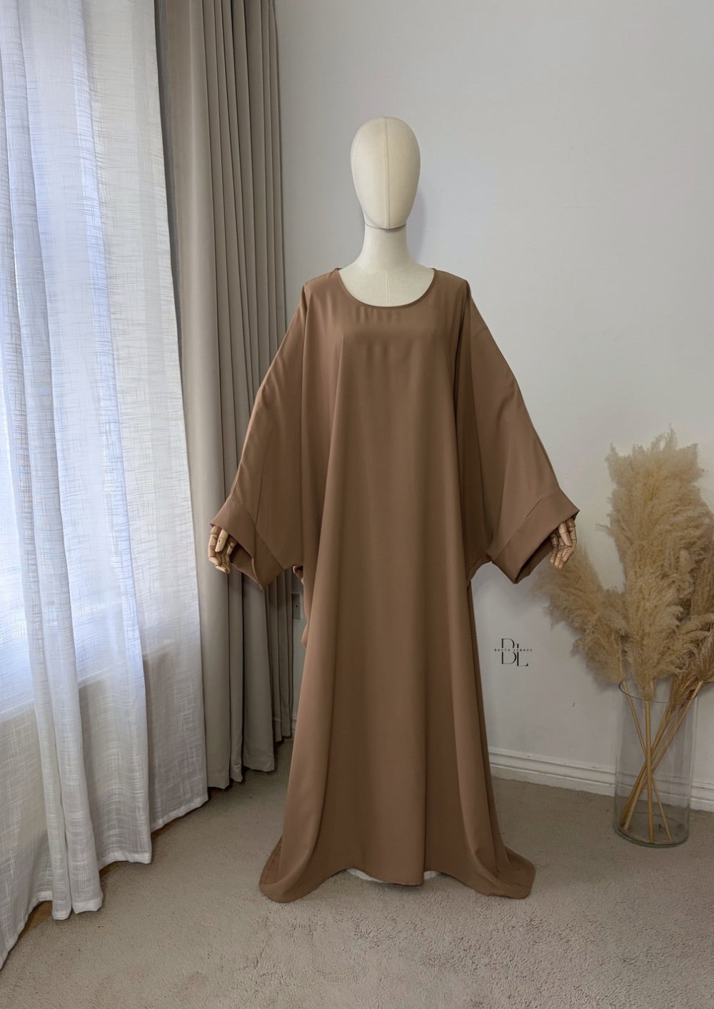 Butterfly Abaya – Premium Medina Silk