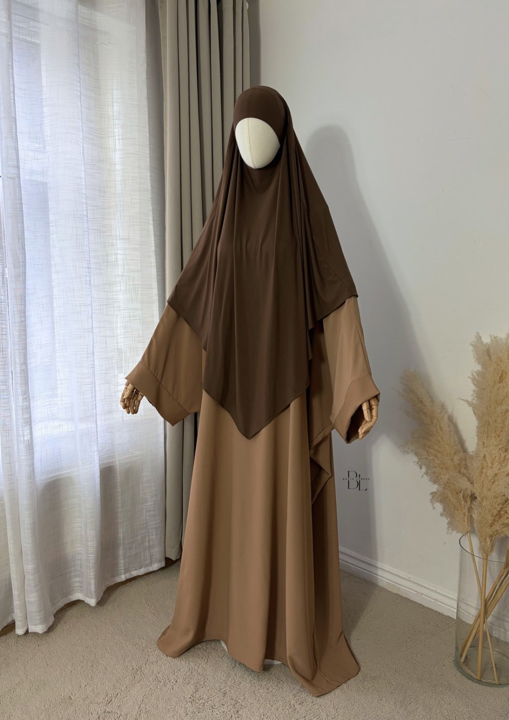 Butterfly Abaya – Premium Medina Silk