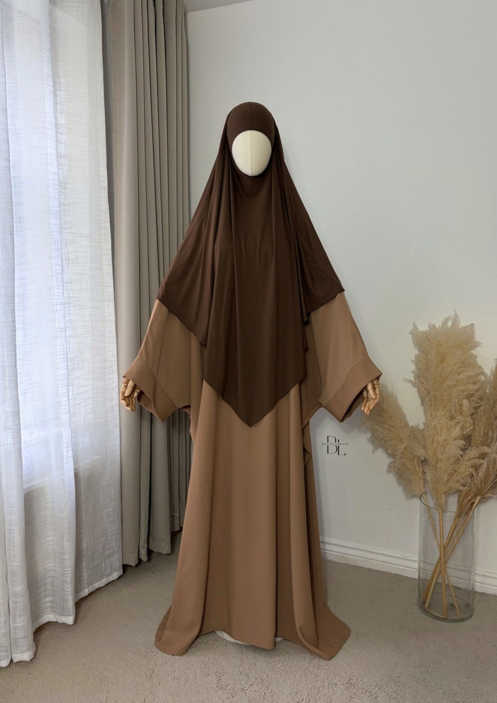 Butterfly Abaya – Premium Medina Silk