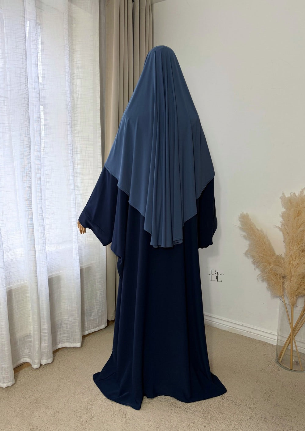 Butterfly Abaya – Premium Medina Silk