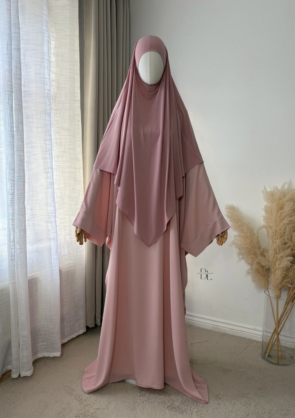 Butterfly Abaya – Premium Medina Silk