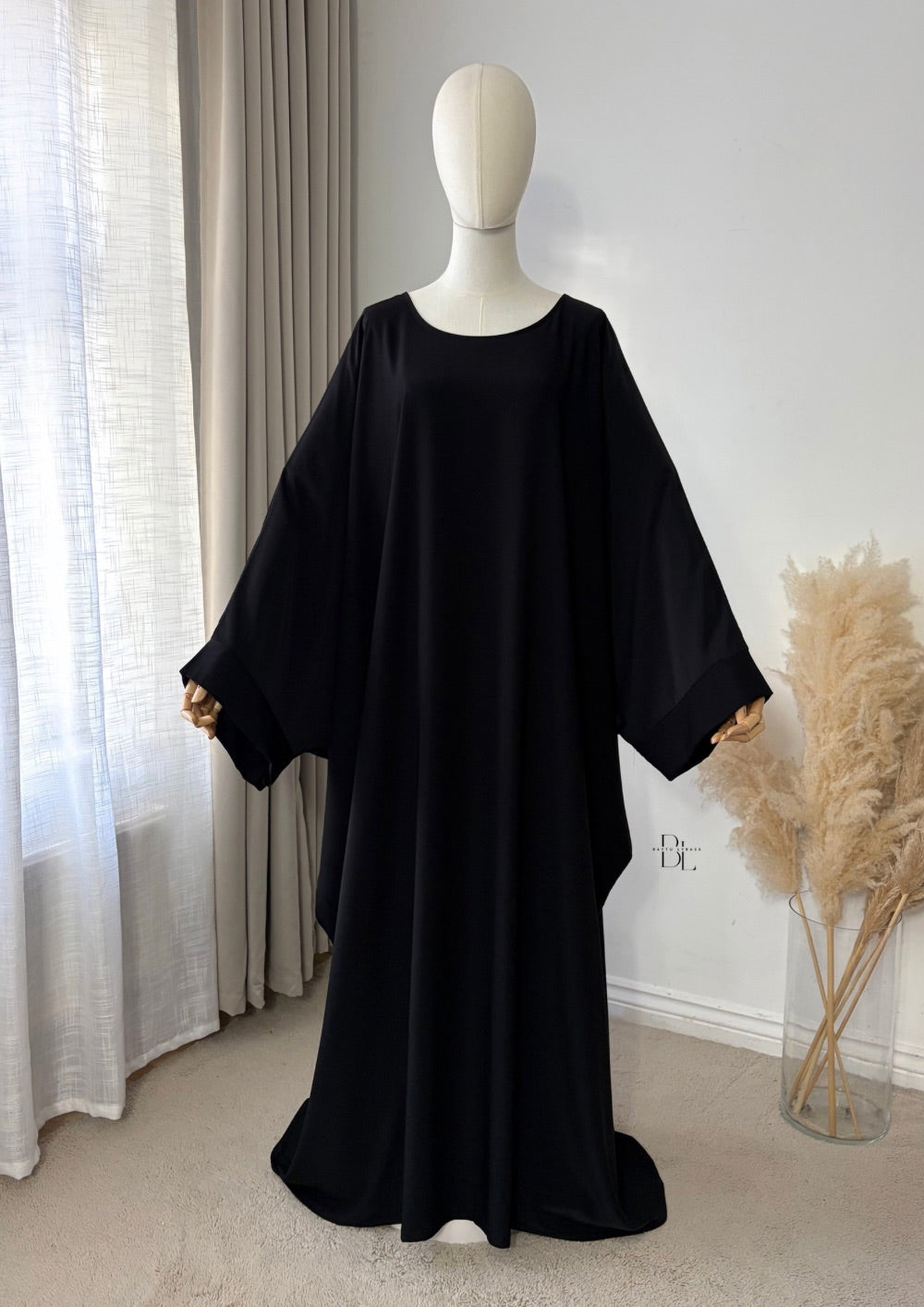 Butterfly Abaya – Premium Medina Silk