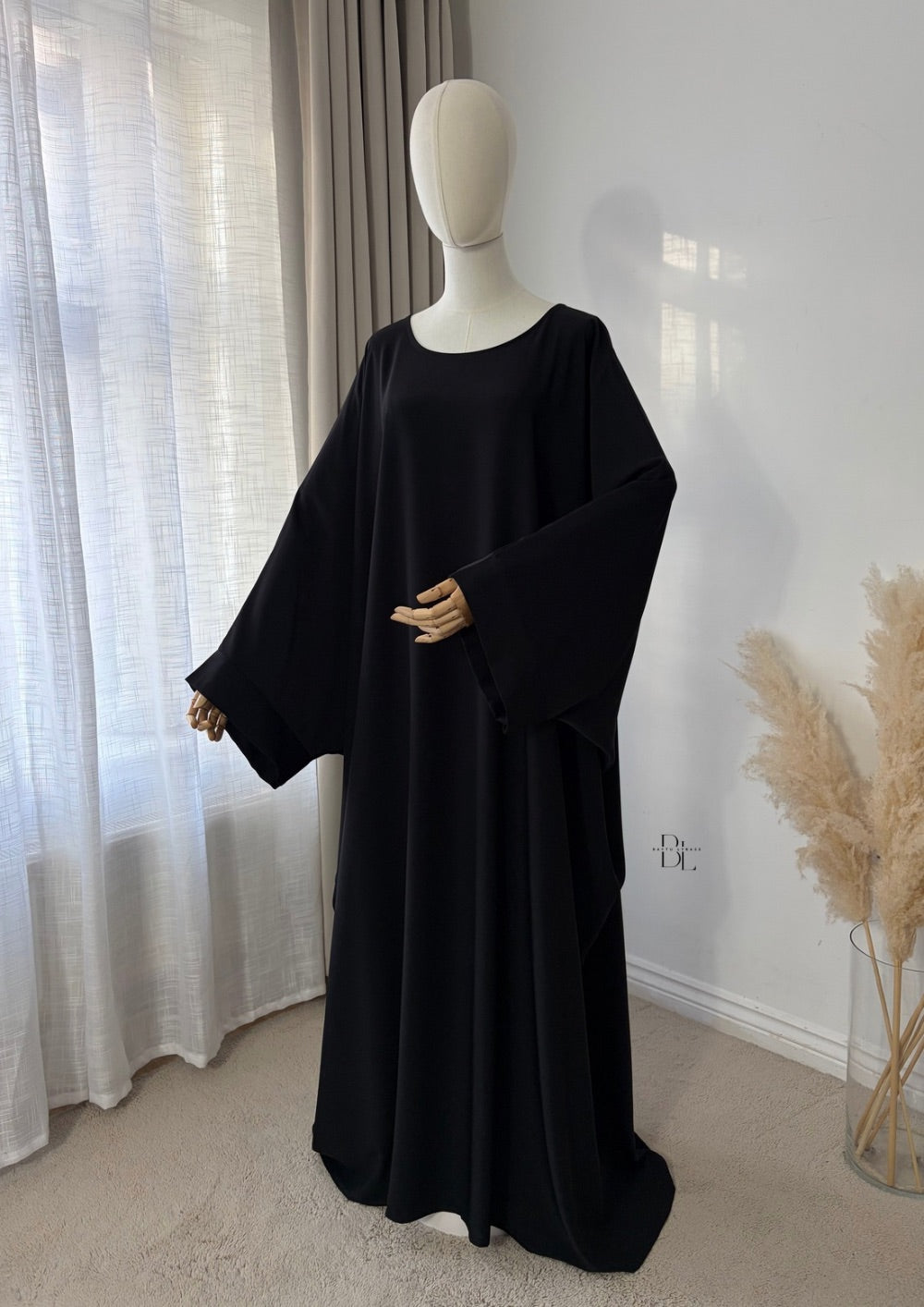 Butterfly Abaya – Premium Medina Silk