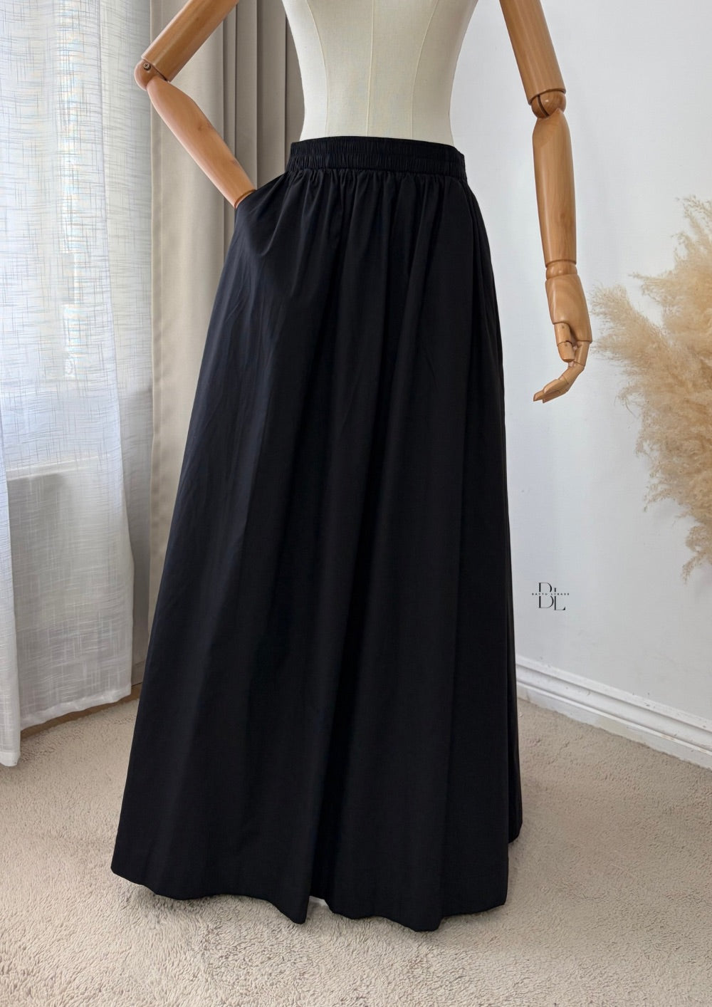 Luxury Cotton Poplin Maxi Skirt | Oversized Fit, Full Lining and Side Pockets