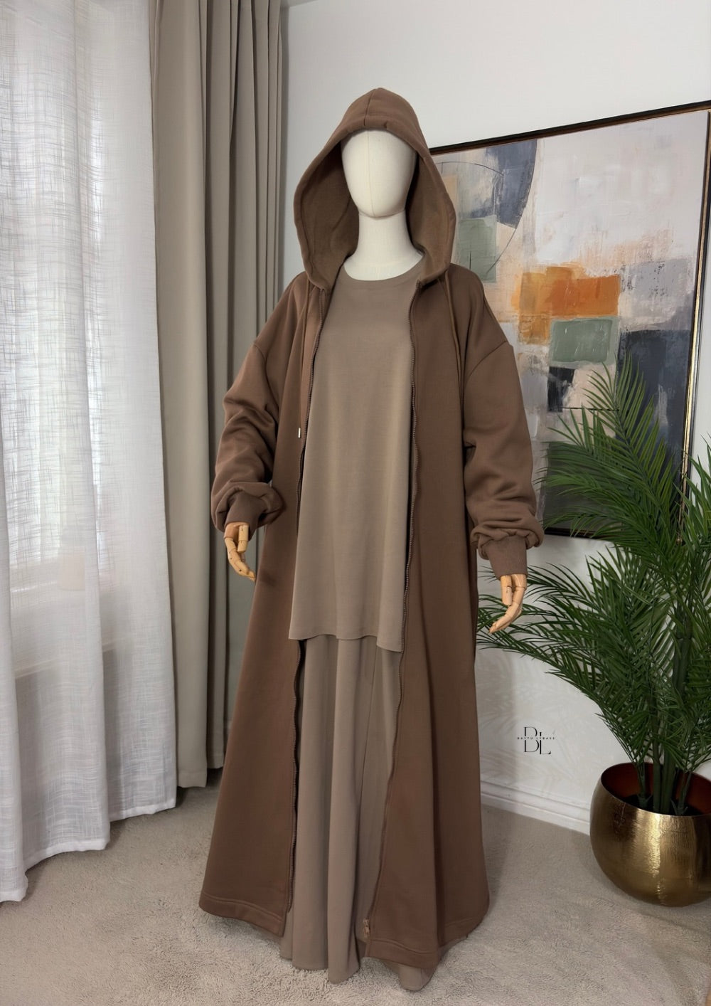 Women’s Fleece-Lined Hooded Open Abaya – Two-Way Zip Sportswear