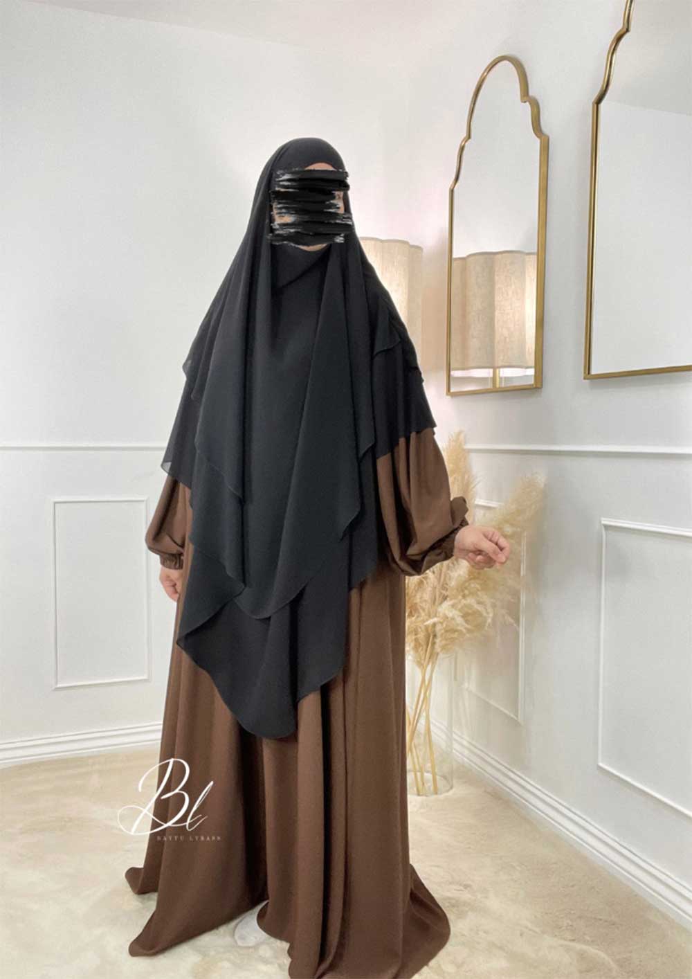 abaya-amira-marron-soie-de-medine-khimar-nour-2-voiles-mousseline-baytu-lybass-4