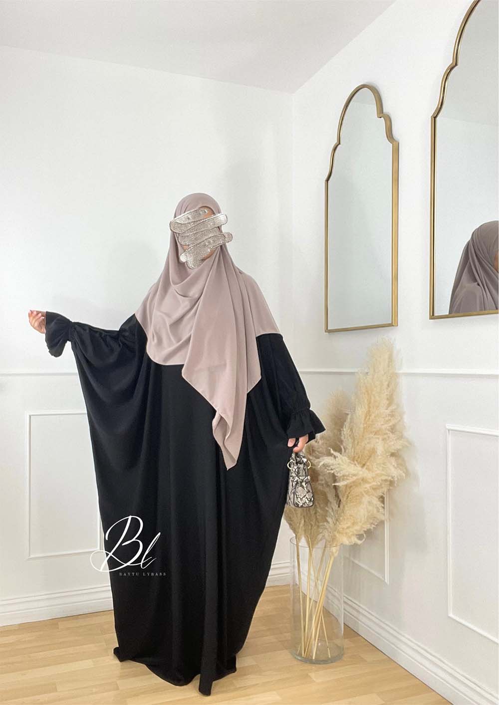 abaya-butterfly-noir-soie-de-medine-baytu-lybass