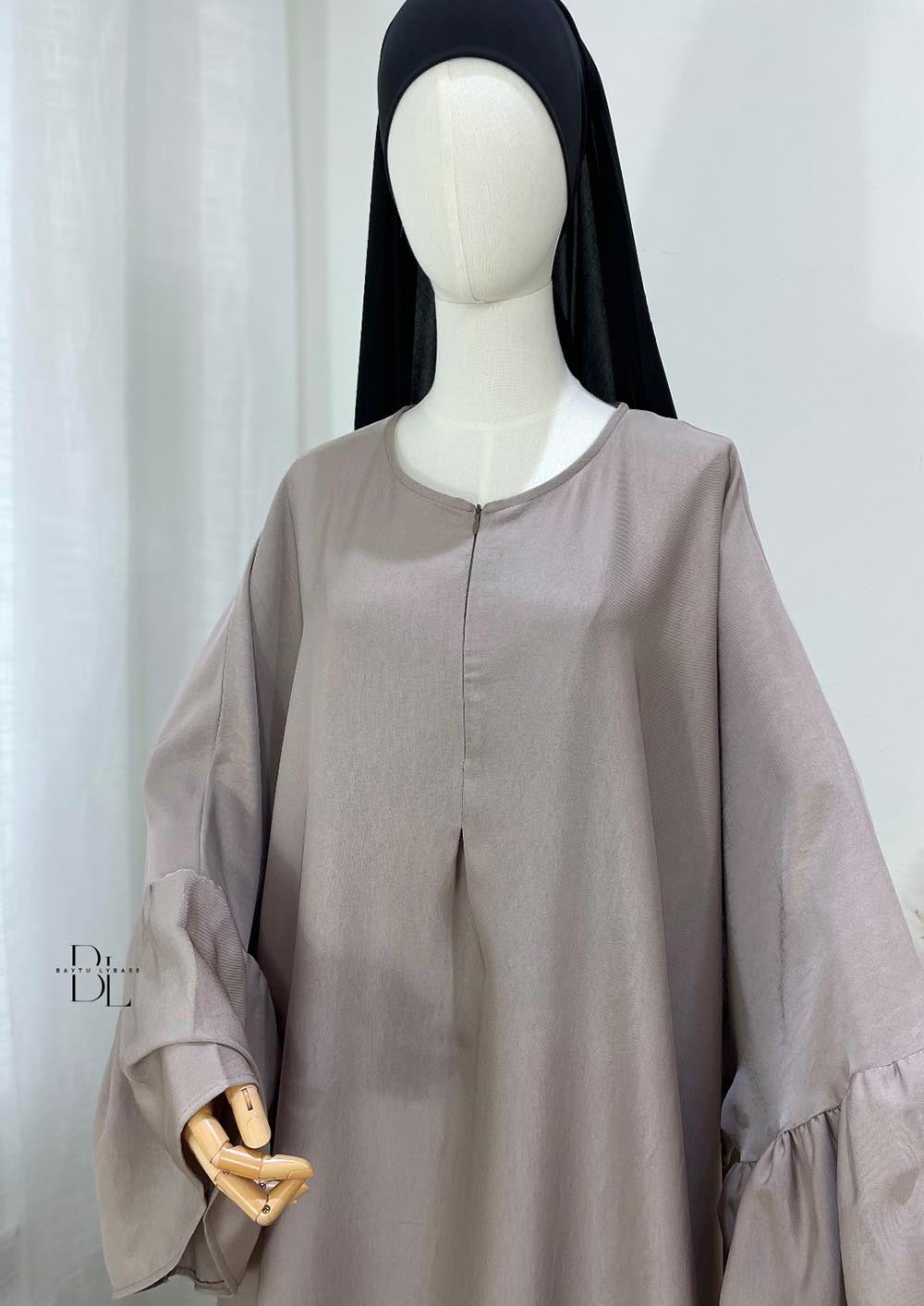 abaya-maissa-nidha-premium-taupe-allaitement-baytu-lybass-2
