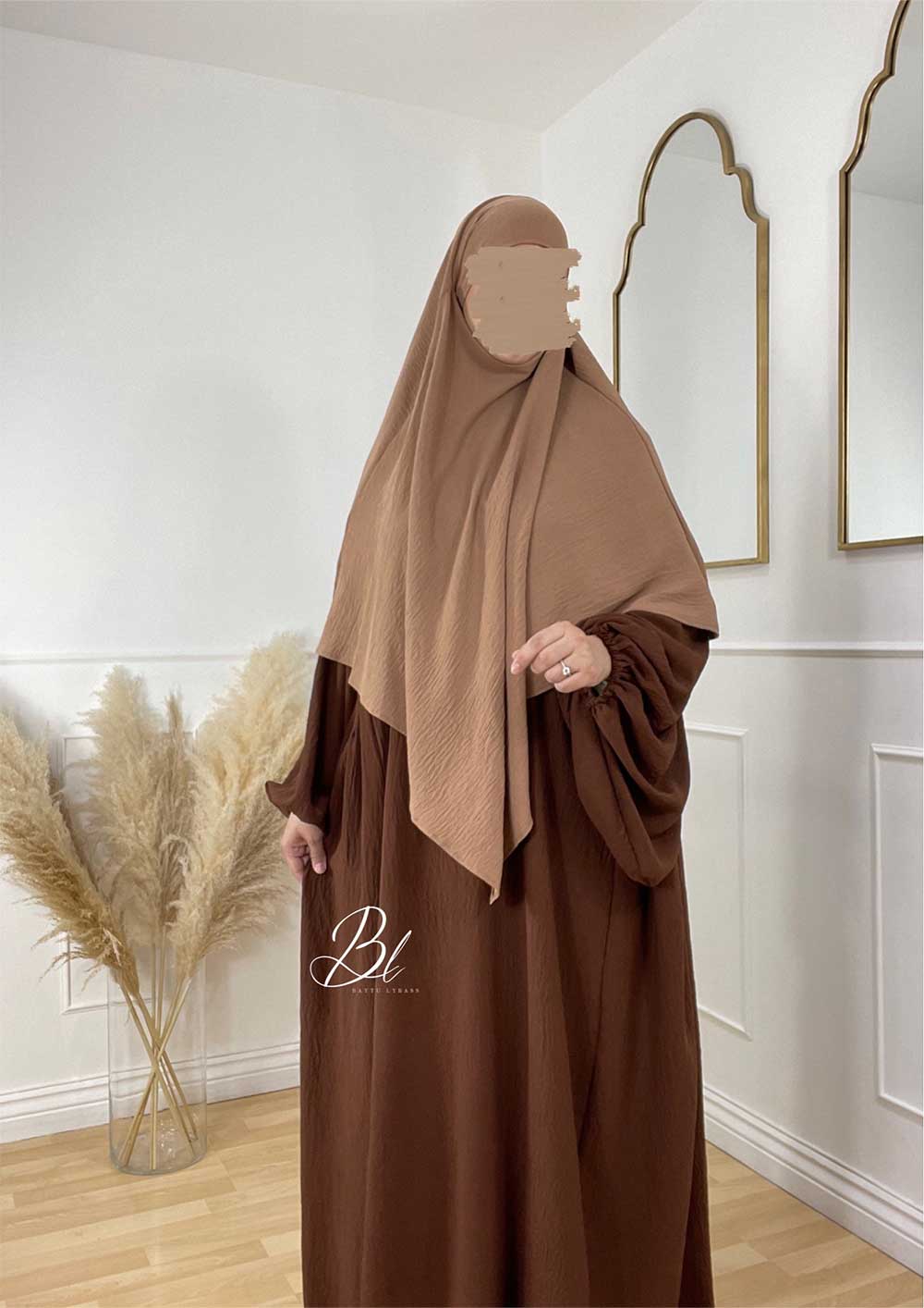abaya-maryam-marron-clair-jazz-khimar-wafa-jazz-camel-baytu-lybass-2
