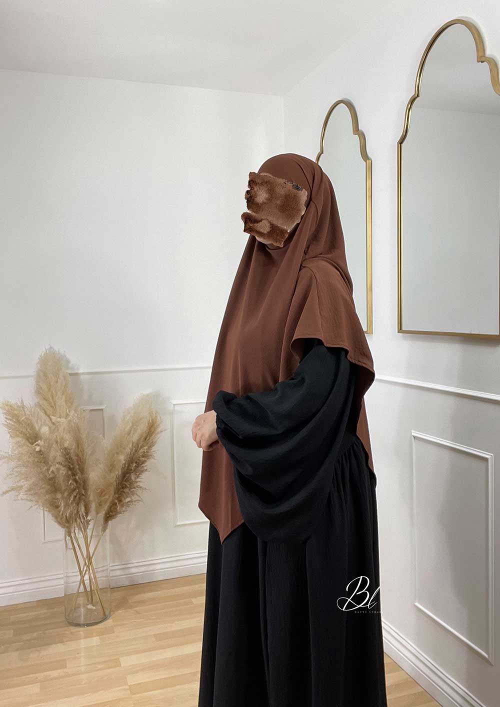 abaya-maryam-noir-jazz-khimar-wafa-jazz-marron-clair-baytu-lybass-1