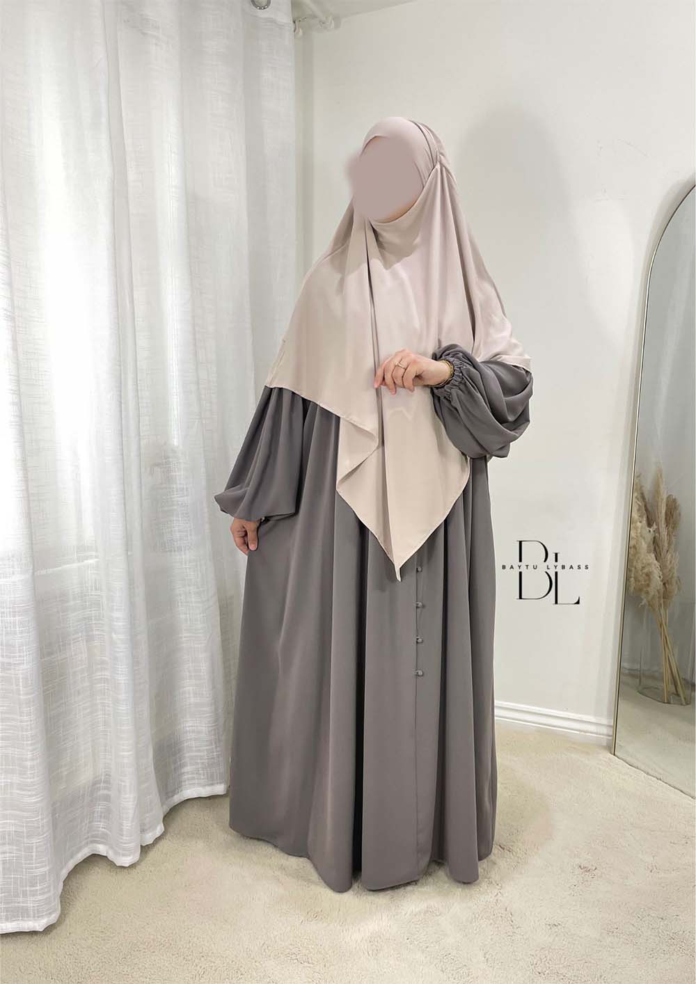 abaya-mila-medina silk-taupe-khimar-niqabi-cream-2-layers-medina silk-baytu-lybass