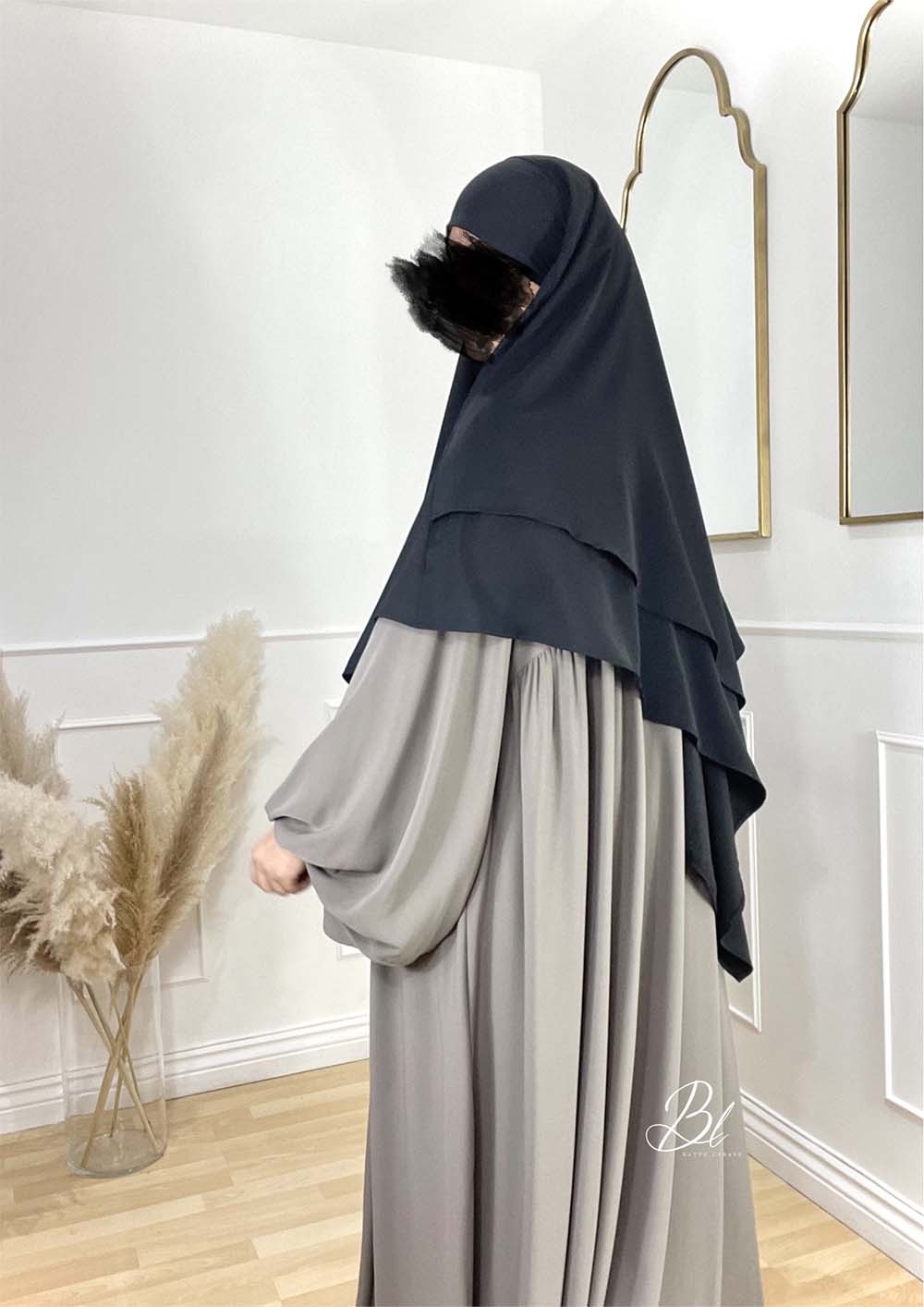 Naia Abaya - Premium Medina Silk