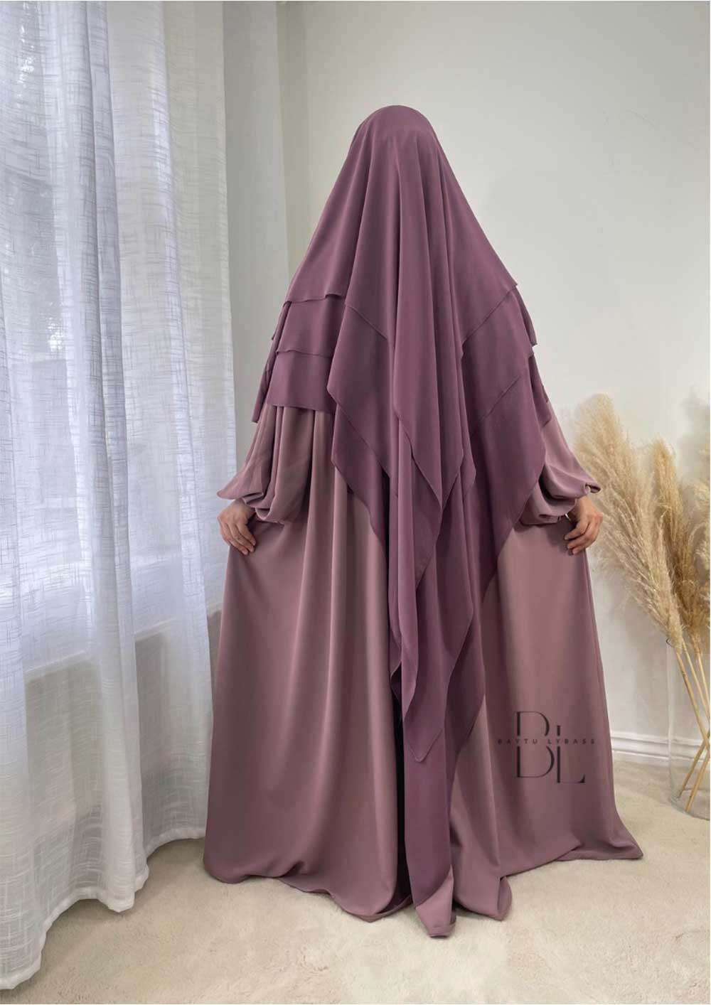 khimar-malikat-parme-3-voiles-mousseline-abaya-amira-parme-soie-de-medine-baytu-lybass