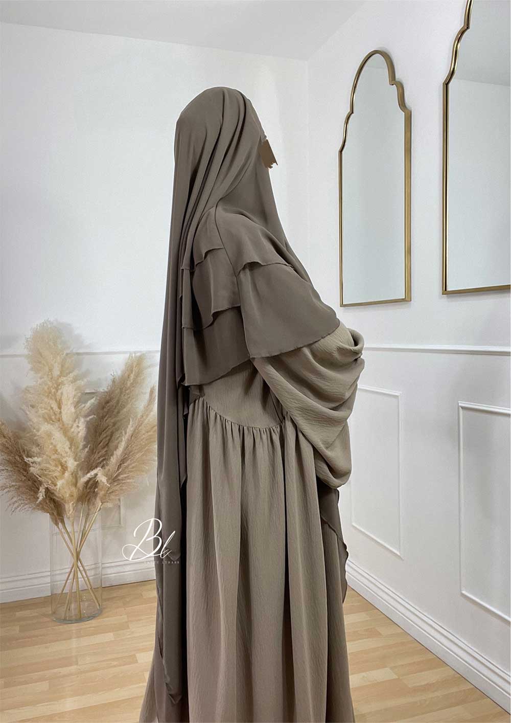 khimar-malikat-taupe-3-voiles-mousseline-abaya-maryam-beige-jazz-baytu-lybass-2