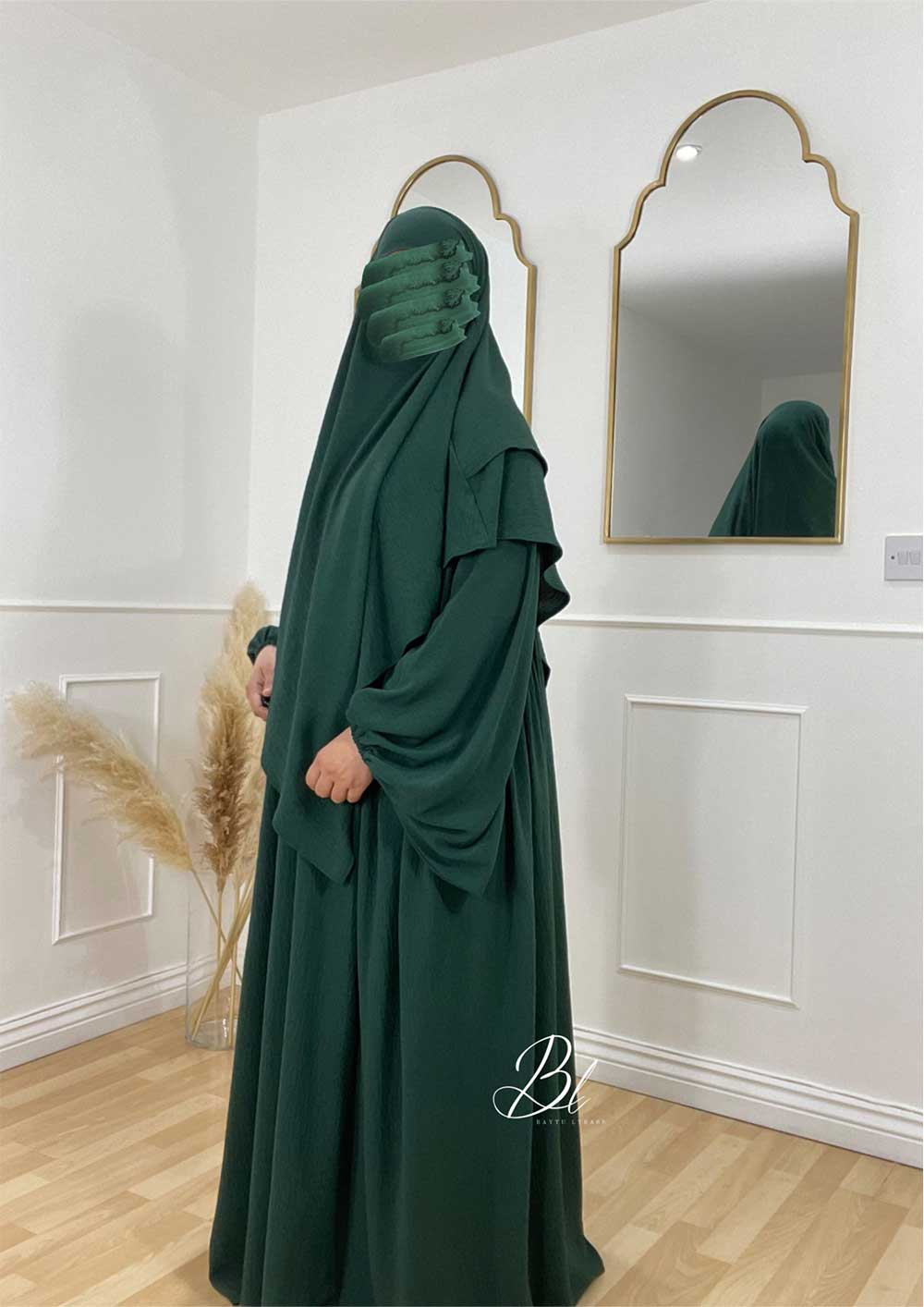 khimar-sayida-vert-sapin-2-voiles-jazz-abaya-maryam-vert-sapin-jazz-baytu-lybass-1