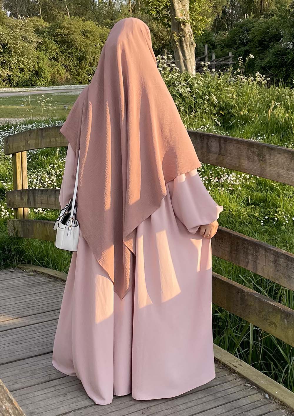 khimar-wafa-blush-jazz-abaya-naia-rose-pale-soie-de-medine-baytu-lybass