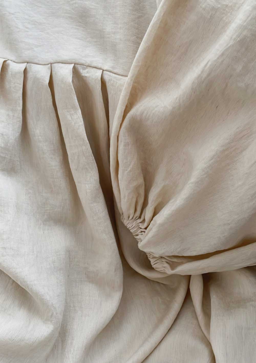 zoom-sur-abaya-boheme-creme-baytu-lybass