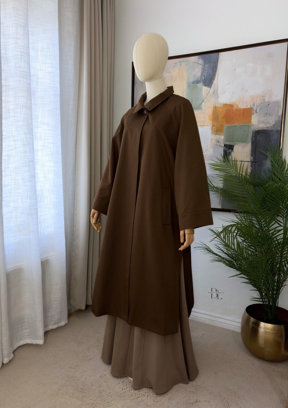 Premium Longline Trench Cape – Elegant Modest Autumn Outerwear