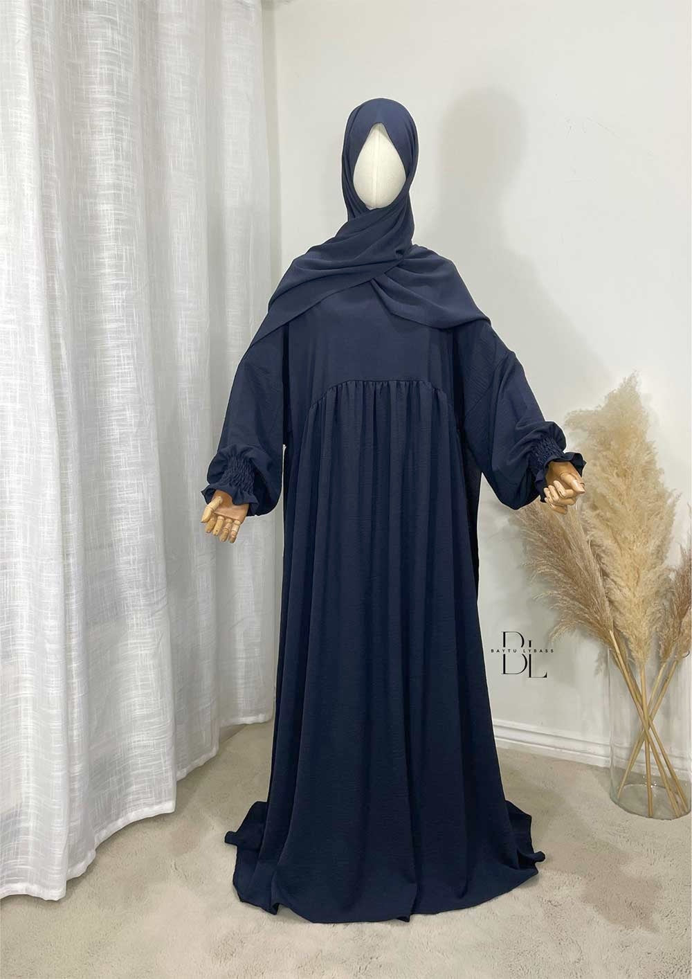 abaya-de-priere-jazz-bleu-marine-baytu-lybass-1
