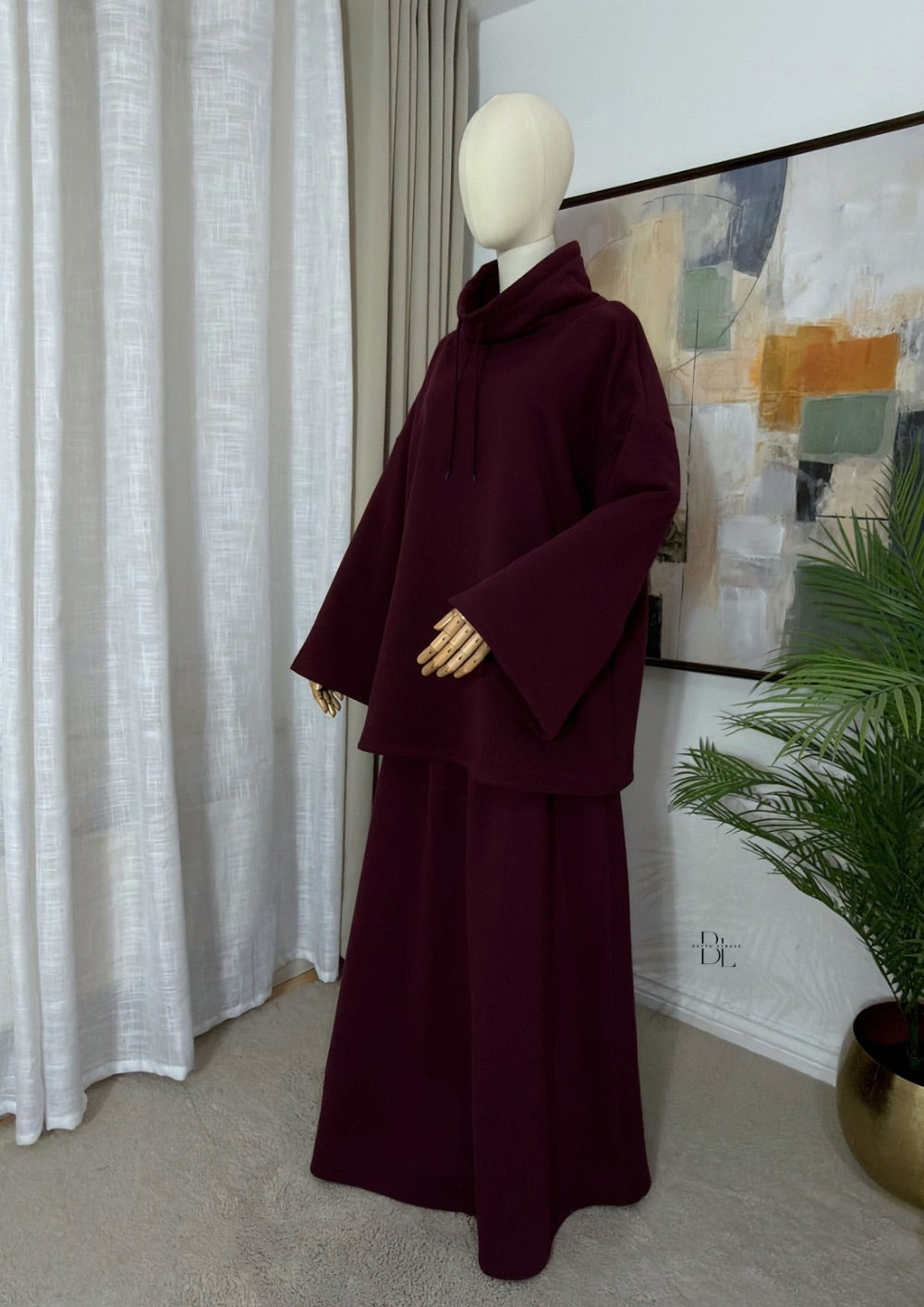 Women’s Oversized Funnel-Neck Fleece Sweatshirt – Flared Sleeves
