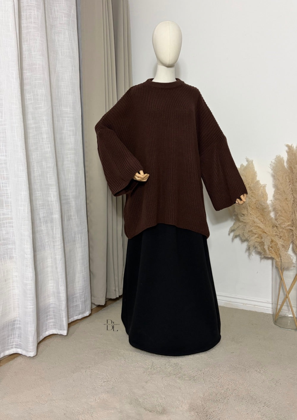 oversized-knit-jumper-brown-baytu-lybass-2