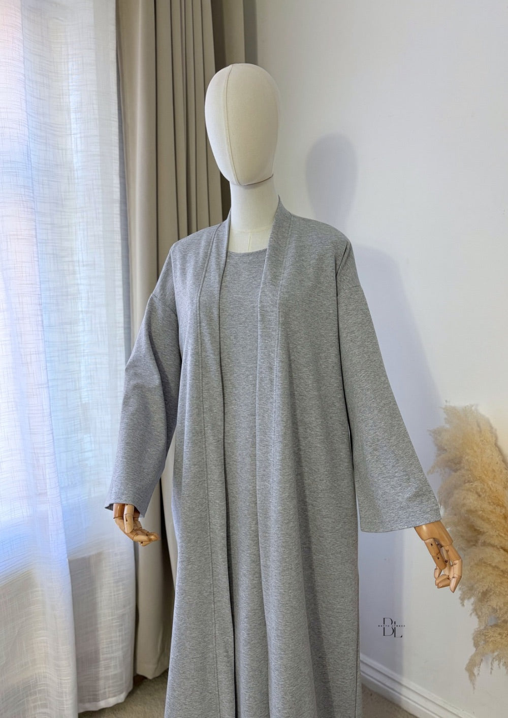 Maera Set – 2 Piece Modest Abaya Set