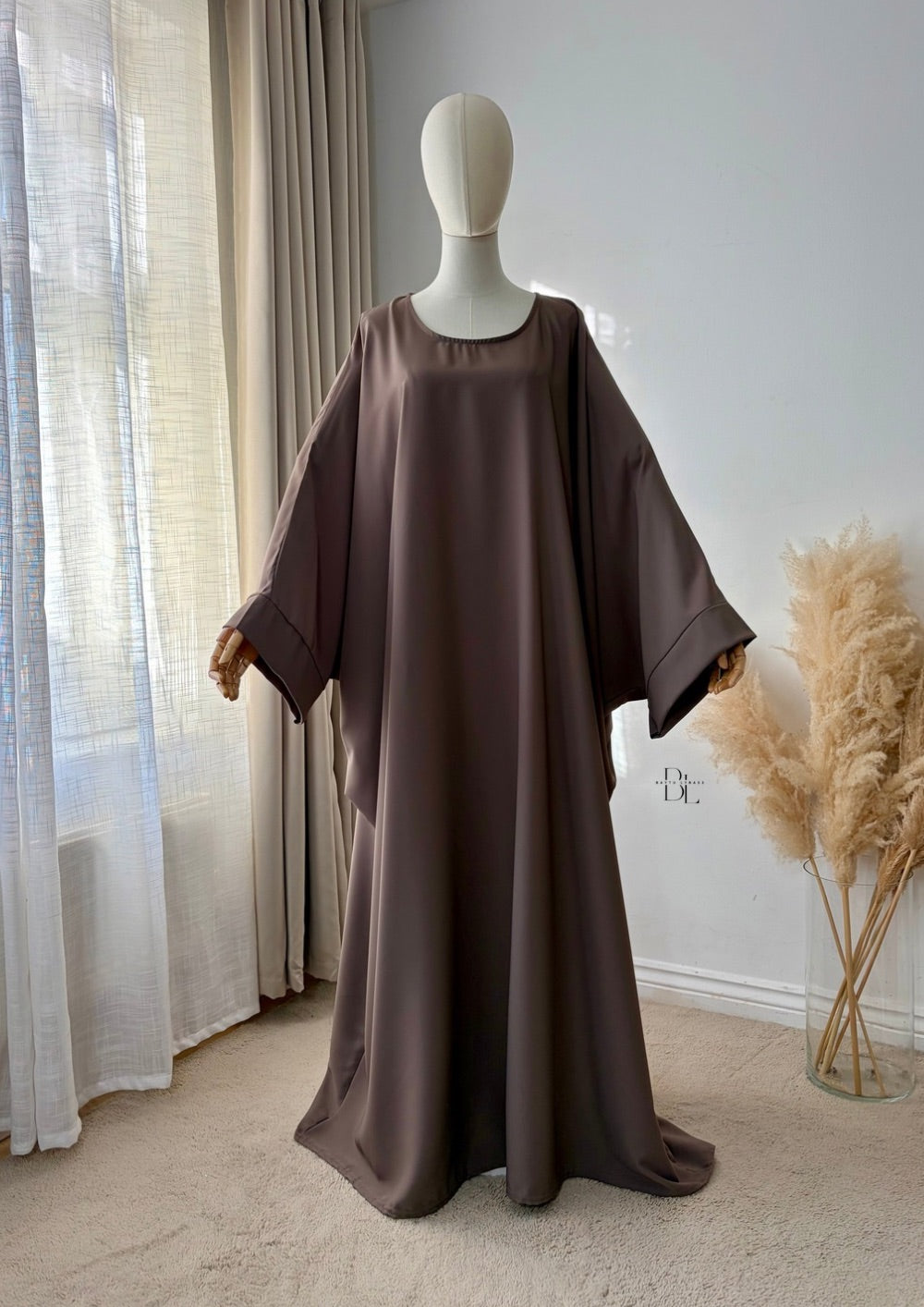 Butterfly Abaya – Premium Medina Silk