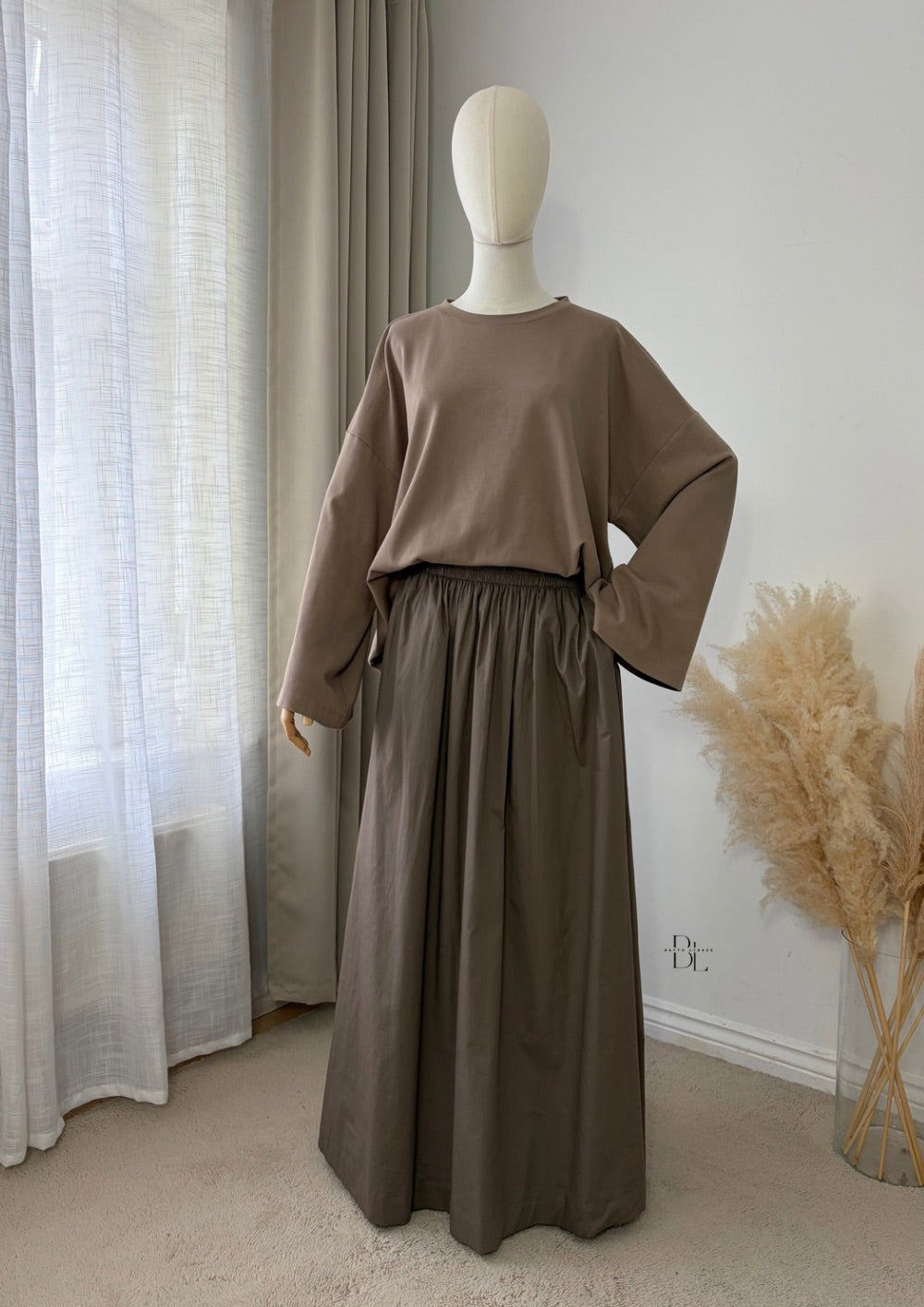 Luxury Cotton Poplin Maxi Skirt | Oversized Fit, Full Lining and Side Pockets