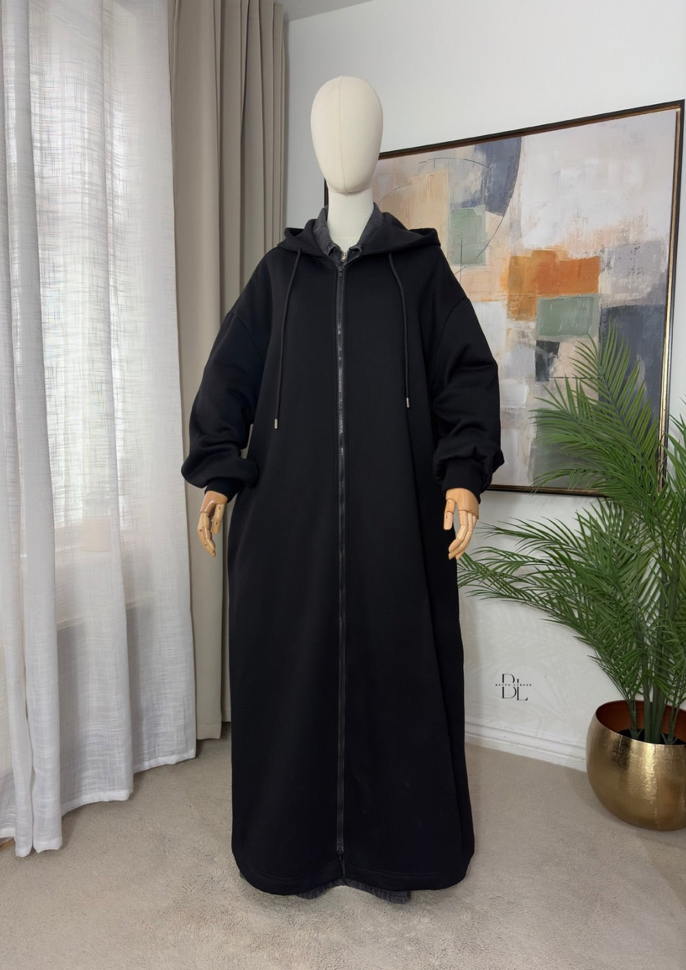 Women’s Fleece-Lined Hooded Open Abaya – Two-Way Zip Sportswear