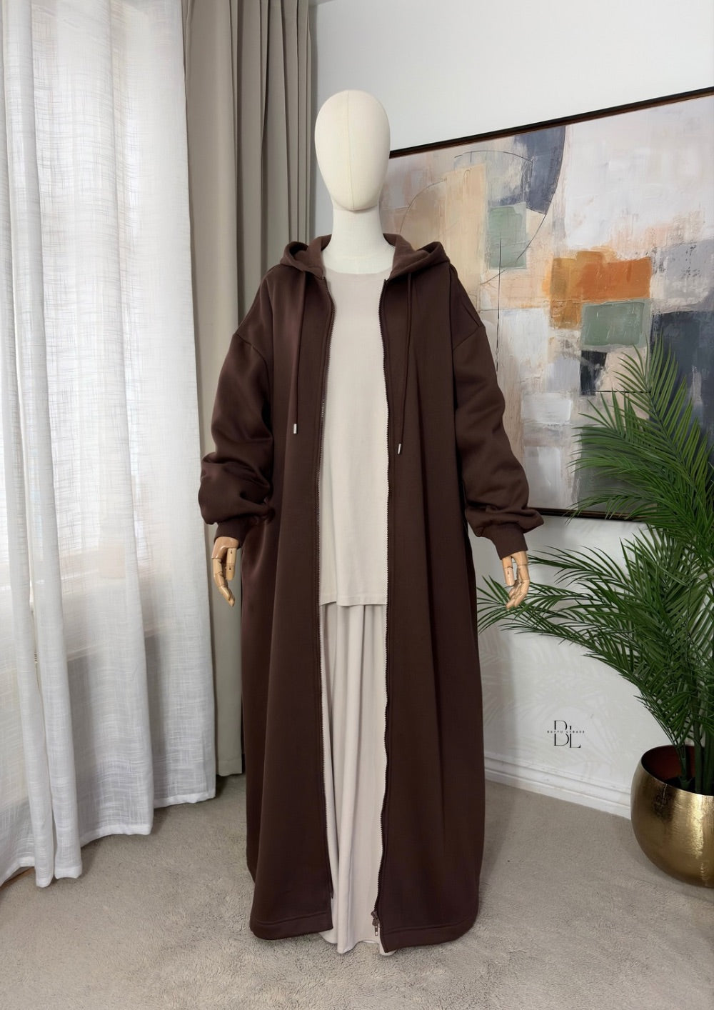 Women’s Fleece-Lined Hooded Open Abaya – Two-Way Zip Sportswear