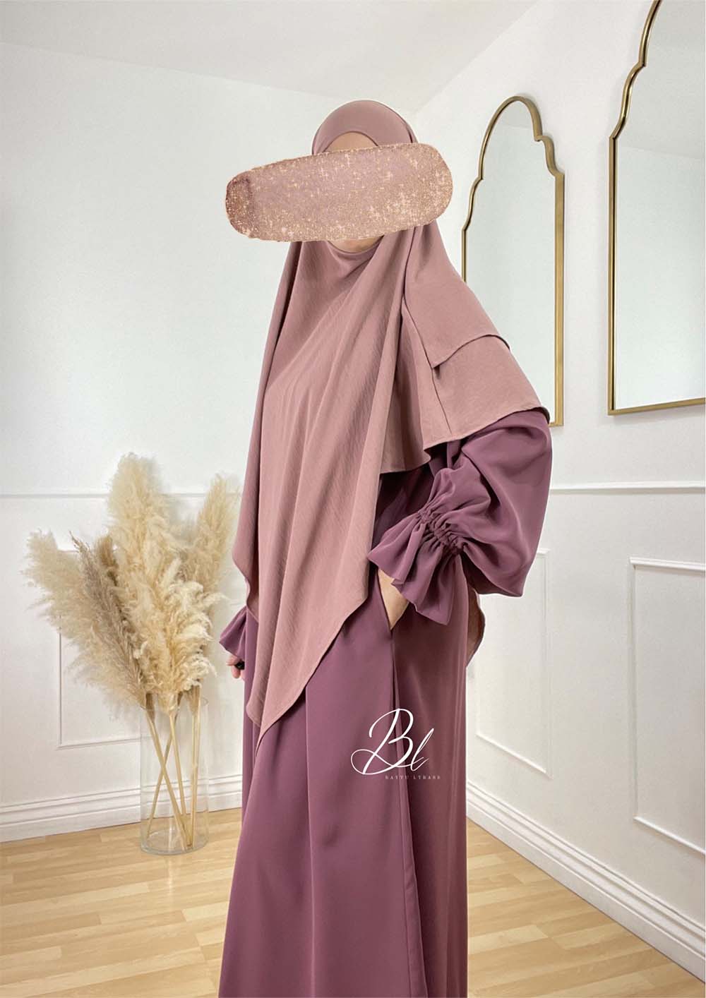 abaya-maria-soie-de-medine-bois-de-rose-khimar-sayida-blush-jazz-baytu-lybass
