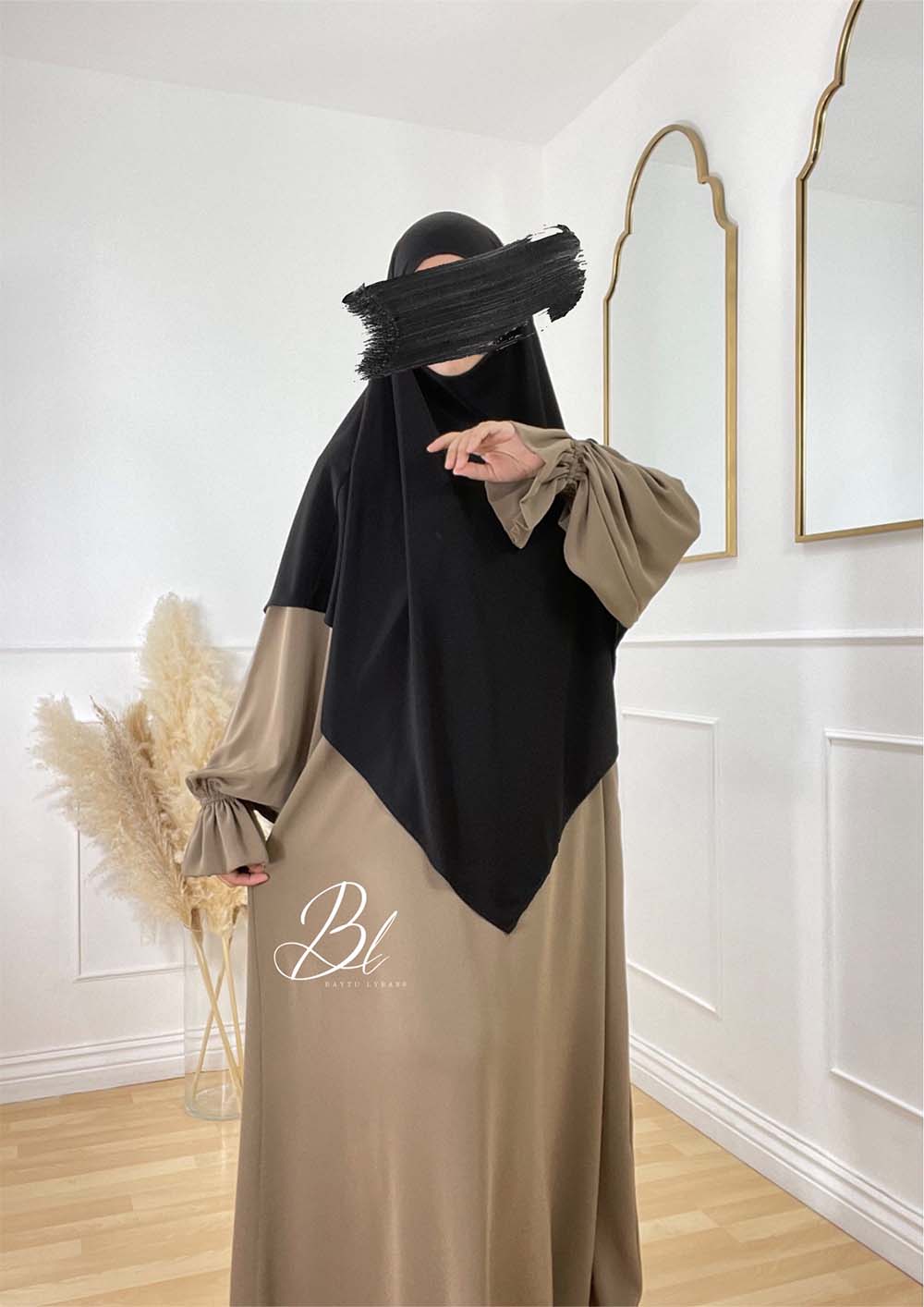 abaya-maria-soie-de-medine-mocka-khimar-wafa-noir-jazz-baytu-lybass-4