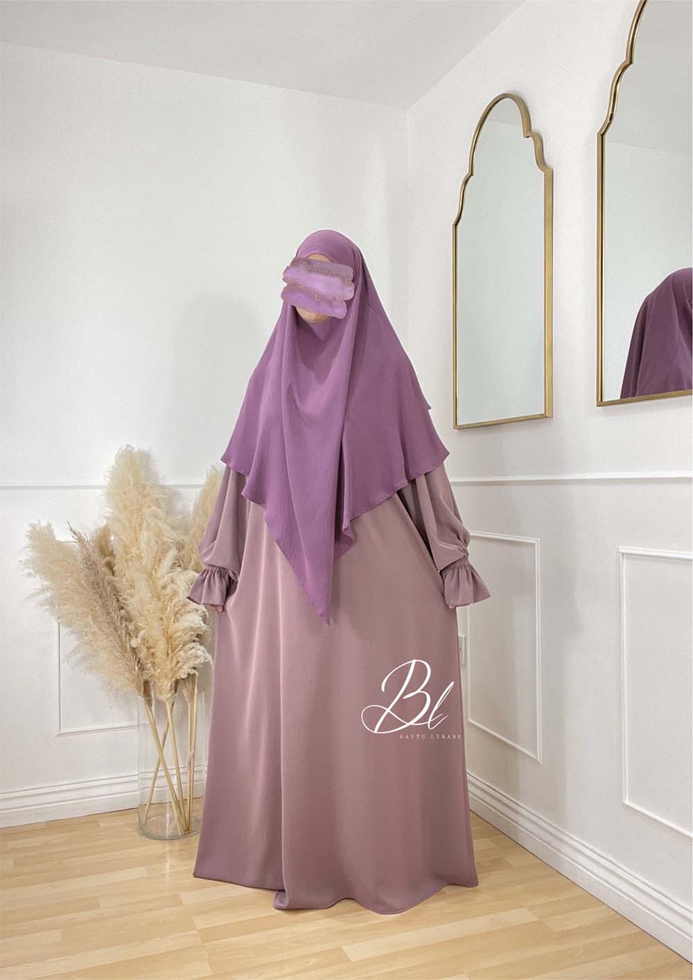 abaya-maria-soie-de-medine-parme-khimar-sayida-parme-jazz-baytu-lybass-1