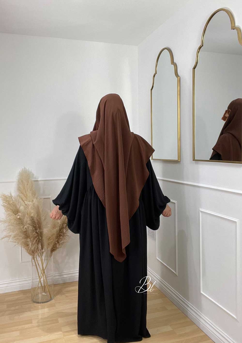 abaya-maryam-noir-jazz-khimar-wafa-jazz-marron-clair-baytu-lybass