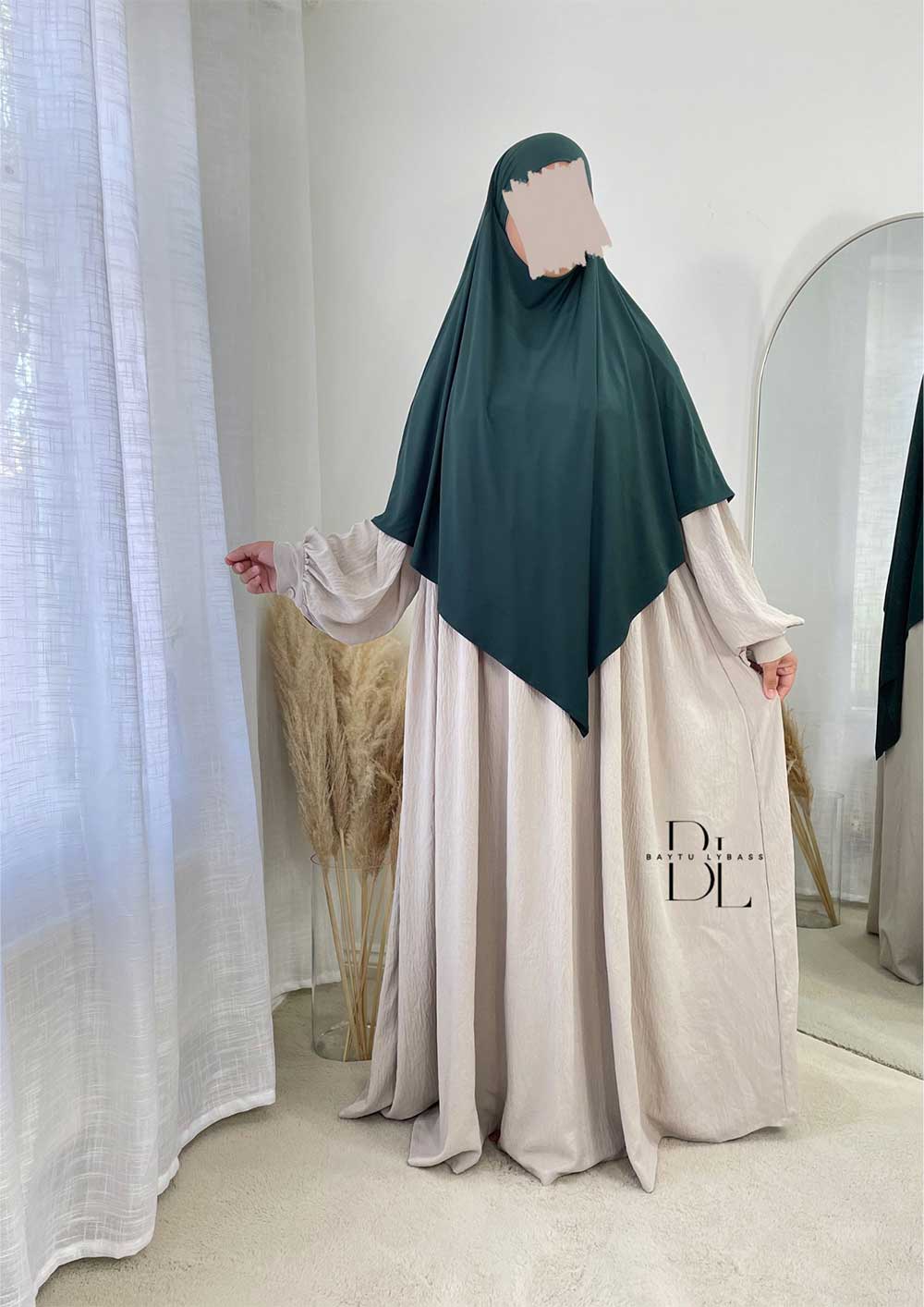 abaya-maya-creme-jazz-allaitement-khimar-jersey-premium-vert-sapin-baytu-lybas