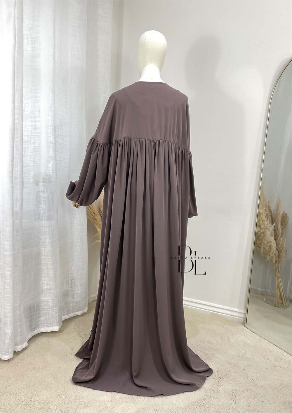 abaya-mila-medina-silk-brown-baytu-lybass-1