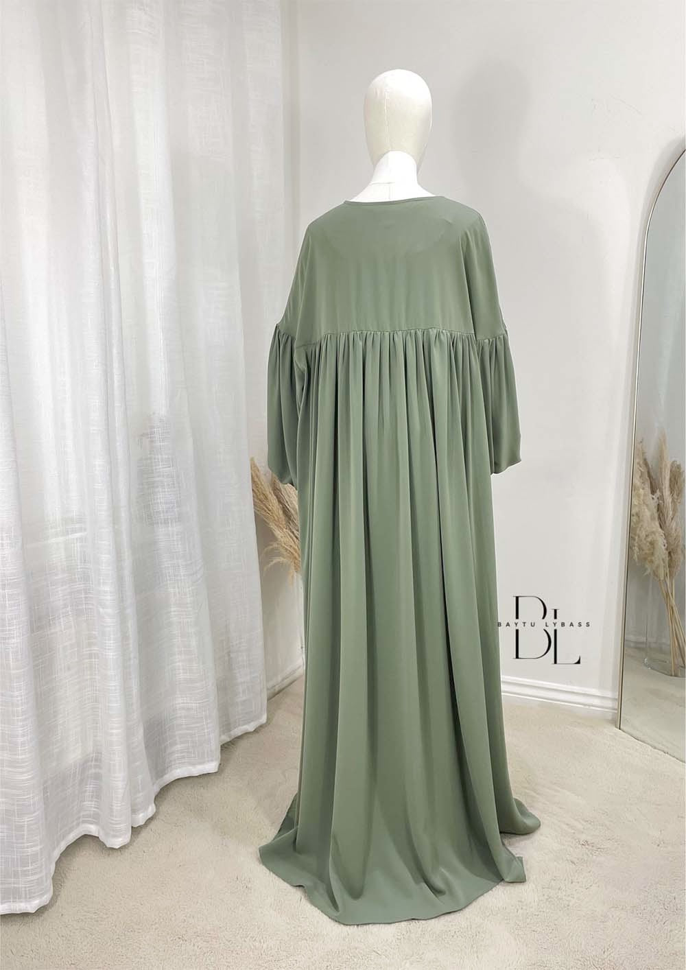 abaya-mila-medina-silk-pistachio-nursing-baytu-lybass-1