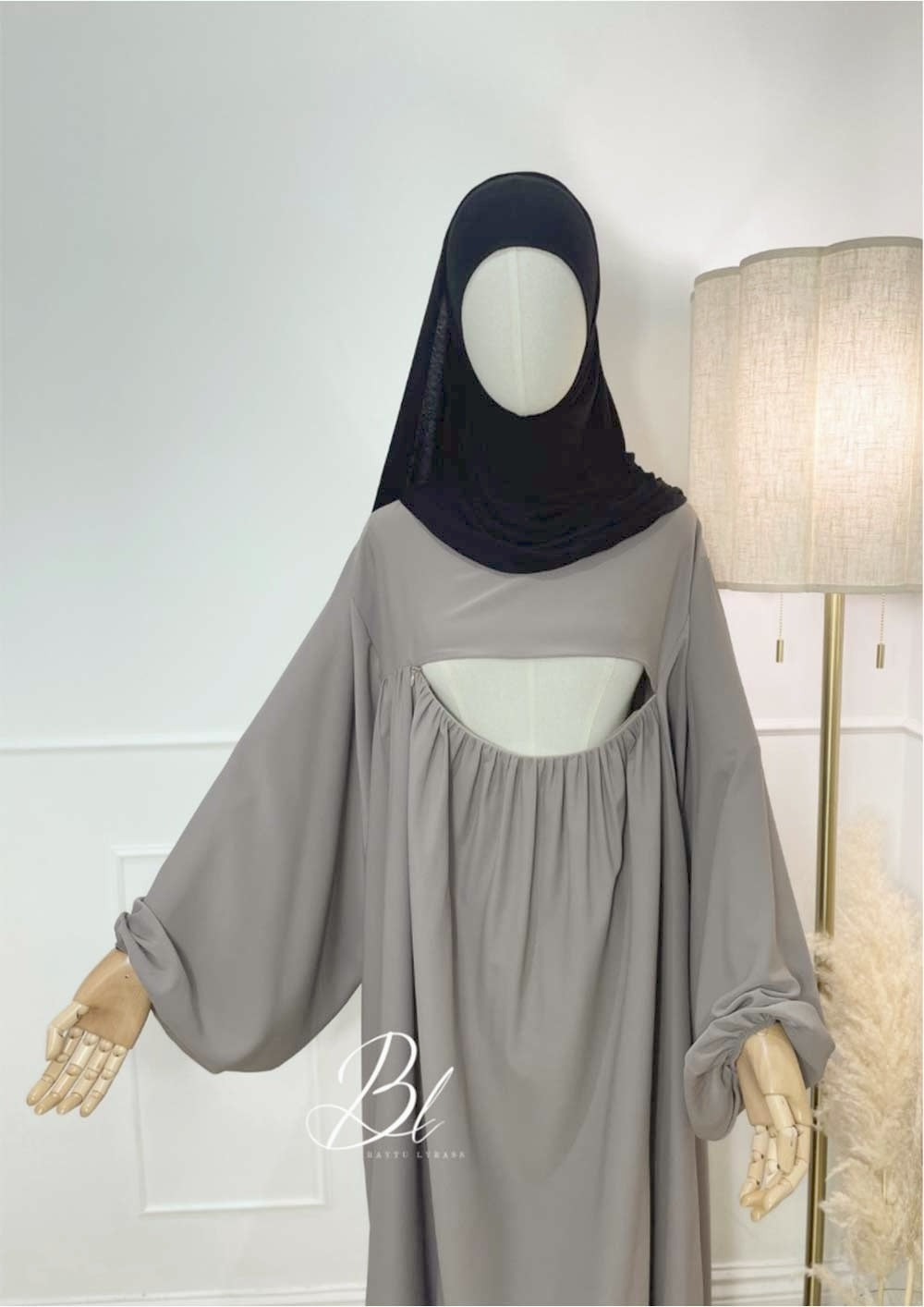 abaya-mummy-dress-taupe-details-allaitement-baytu-lybass-4
